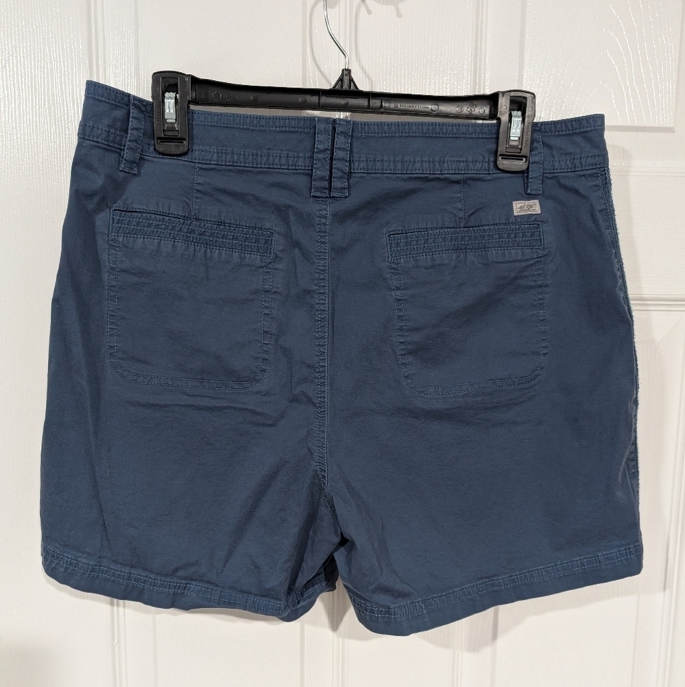 Eddie Bauer Blue Casual Shorts in Size 14 - Picture 6 of 13